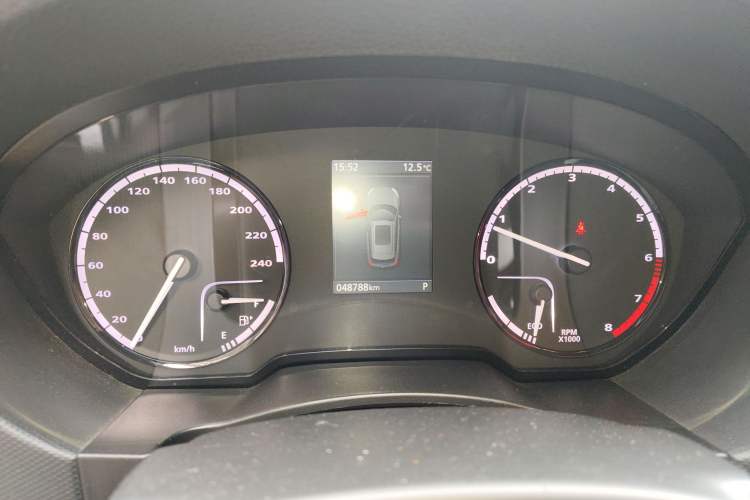 Used Qoros 5 2017 1.6T Automatic Prestige Model
