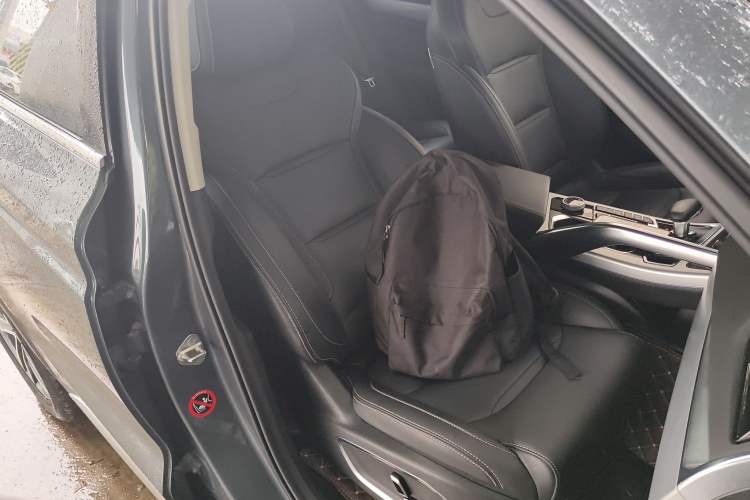 Used Geely Auto Monjaro New Energy 2019 400T YAOXINGER Pure Electric Range 56 km
