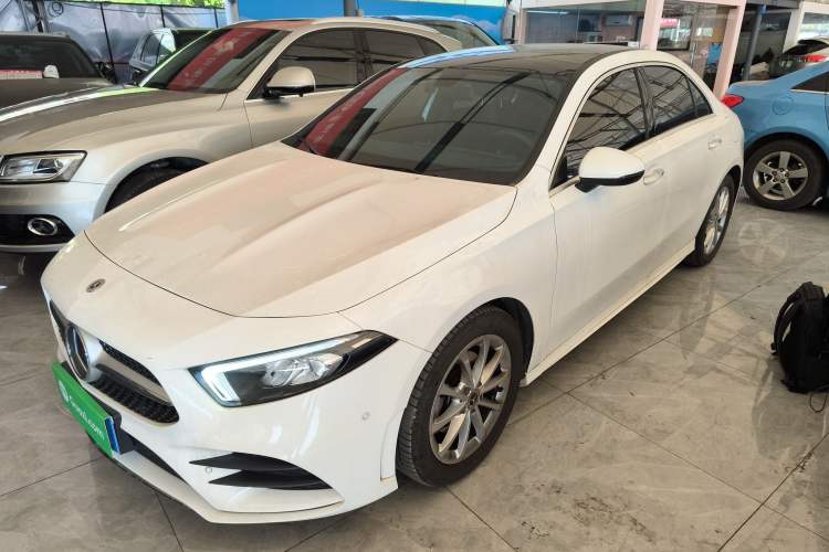 Used Mercedes-Benz A-Class 2022 Restyled A 200 L Sport Sedan Fashion Version