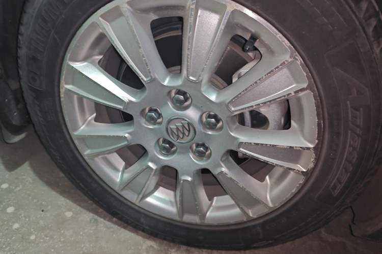 Used Buick LaCrosse 2012 2.4L SIDI Elegant Edition
