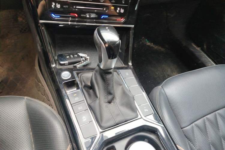 Used Volkswagen Passat 2021 330TSI Luxury Edition
