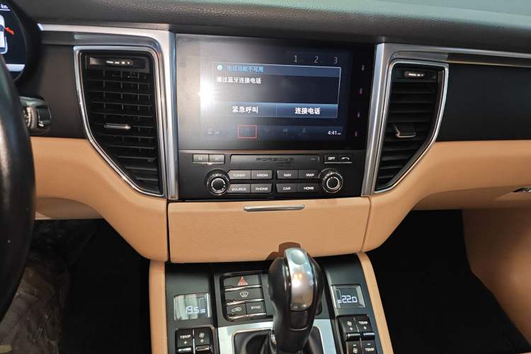 Used Porsche Macan 2017 Macan 2.0T Audio And AC Panel