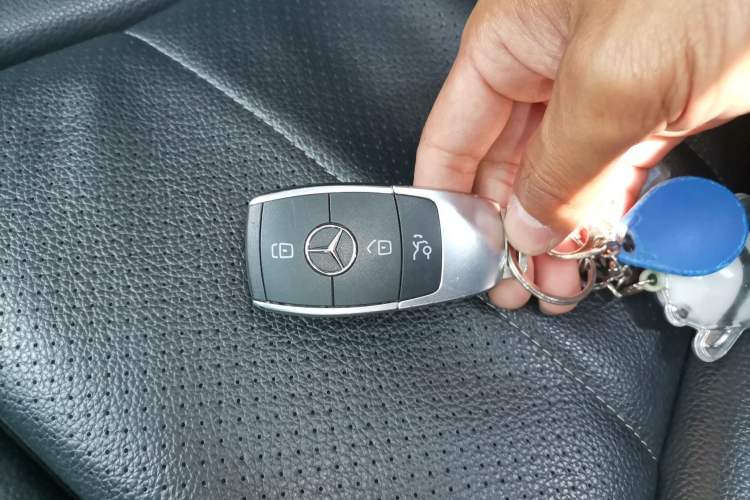 Used Mercedes-Benz C-Class 2021 C 260 L Sport Edition Star Collection Vehicle Key