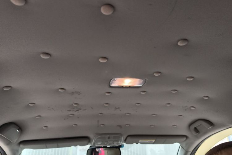 Used Haval H6 2013 Upgraded Model 1.5T Manual 4x4 Elite Version Headliner