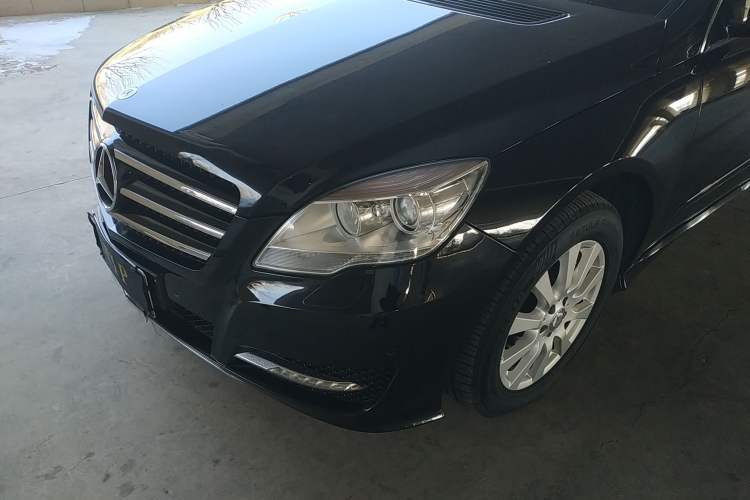 Used Mercedes-Benz R-Class 2014 R 320 4MATIC Business Model