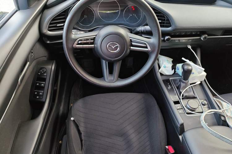 Used Mazda 3 Axela 2021 2.0L Automatic Zhiqing Edition Steering Wheel