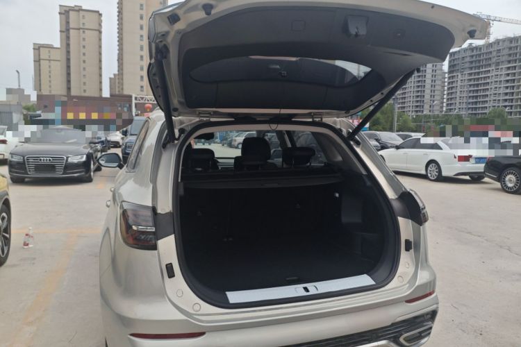 Used Hongqi HS5 2023 2.0T Four-Wheel Drive Flagship Pro Edition Trunk