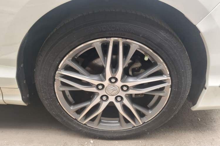Used Honda Elysion 2019 2.0L Hybrid Supreme Edition