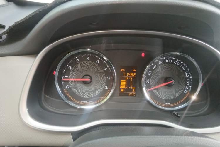 Used Chevrolet Sail 2016 Sail 3 1.3L Manual Comfort Sunroof Edition Odometer Close Up