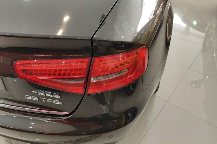 Used Audi A4L 2016 35 TFSI Collector's Edition Automatic Standard Model