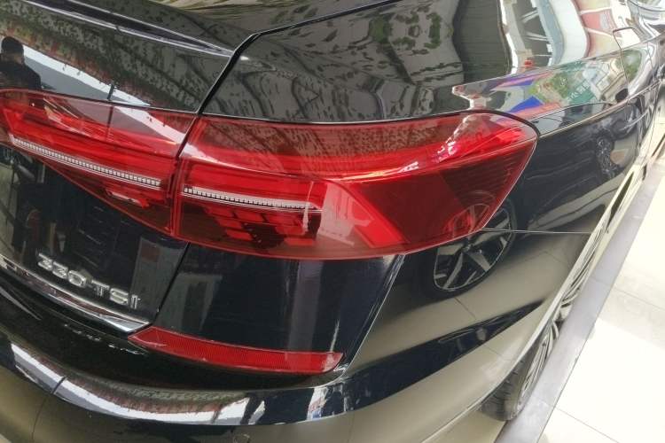 Used Volkswagen Passat 2019 330TSI Luxury Edition China V Standard Exterior 3