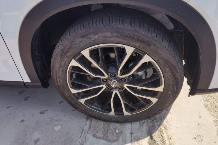 Used GAC Trumpchi GS4 PLUS 2023 390T Automatic Nebula Edition Exterior 7