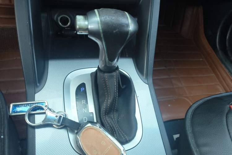 Used JAC Refine S5 2015 1.5T Automatic Luxury Model