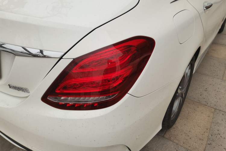 Used Mercedes-Benz C-Class 2018 C 180 L Fashion Edition Sport Version Exterior 3