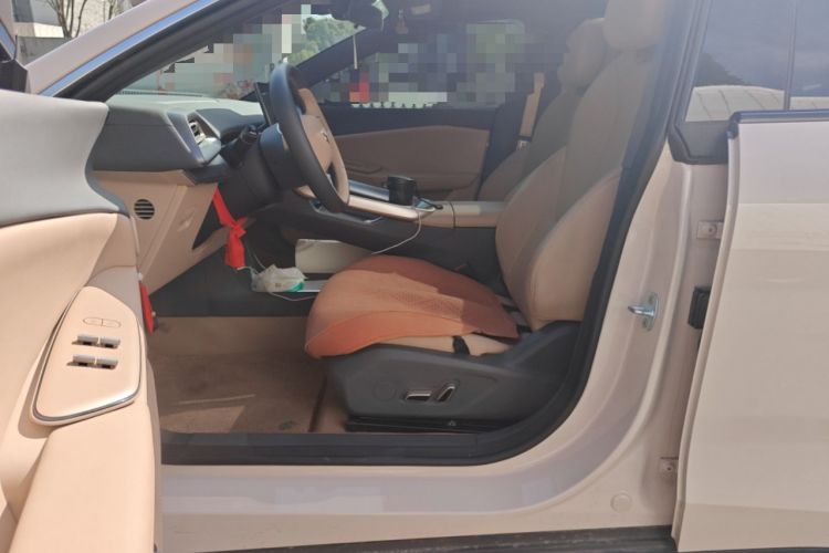 Used ARCFOX Alpha S5 2025 Facelifted 560PRO 185kW Left Front Seat