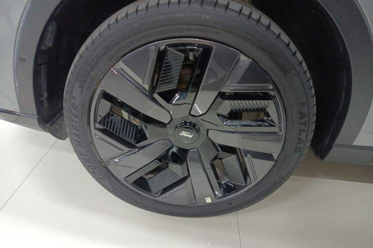 Used Ford Equator New Energy 2025 Luxury Plus Version