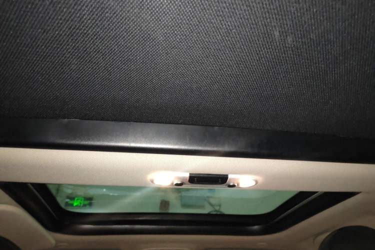 Used MINI Countryman 2018 1.5T COOPER ALL4 Artist Headliner