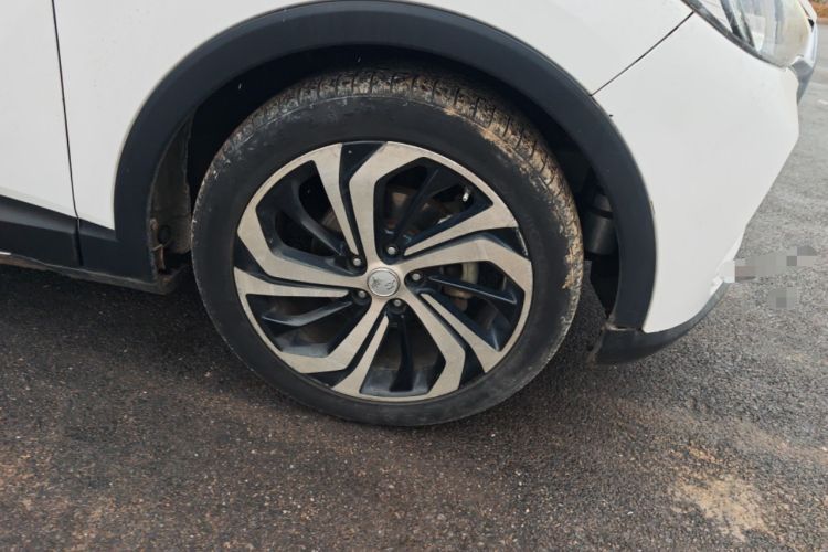 Used Hongqi E-HS3 2019 Zhilian Qiyue Two-Wheel Drive Version
