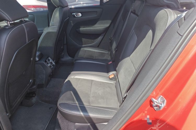 Used Volvo XC40 2020 T4 Four-Wheel Drive Smart & Sporty Edition Left Rear Seat