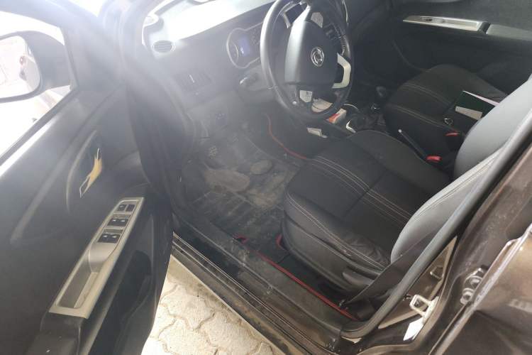 Used Dongfeng Aeolus AX3 2016 1.5L Manual ZhiKu Model Driver Seat