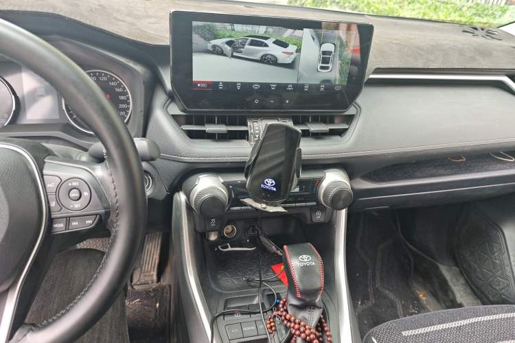 Used Toyota RAV4 2024 2.0L CVT Two-Wheel Drive Urban Edition Audio And AC Panel