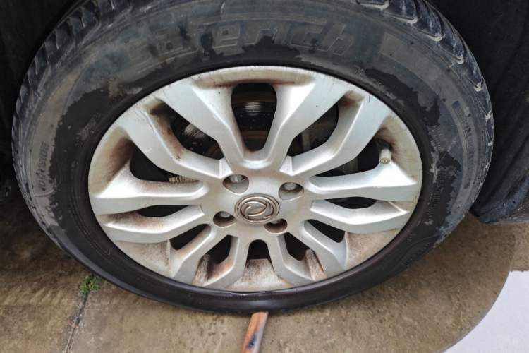 Used Dongfeng Aeolus AX3 2016 1.5L Manual ZhiKu Model
