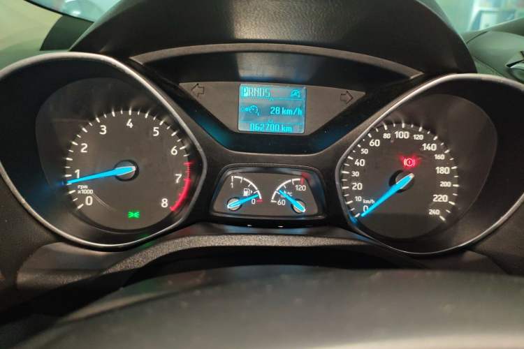 Used Ford Kuga 2019 EcoBoost 180 Two-Wheel-Drive Platinum Edition China VI Standard