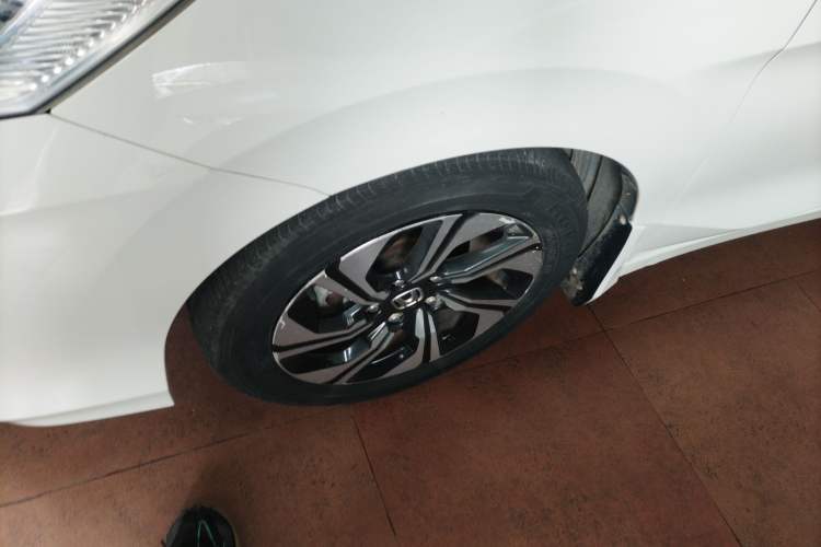 Used Honda Crider 2016 1.8L CVT Luxury Edition
