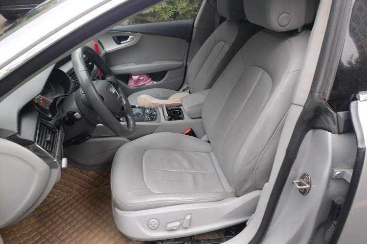 Used Audi A7 2012 2.8FSI quattro Ambition model Left Front Seat