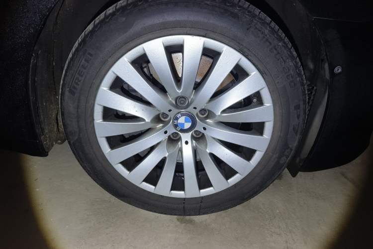 Used BMW 7 Series 2010 750Li Right Front Wheel Hub