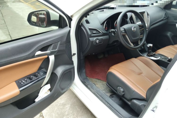 Used MG GT 2016 1.5L Automatic Value-Added Luxury Edition
