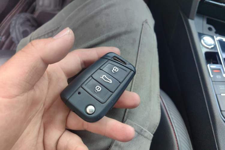 Used Volkswagen Lamando 2017 2.0T GTS
