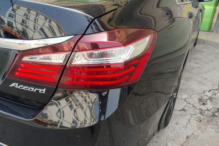 Used Honda Accord 2016 2.0L Elite Edition
