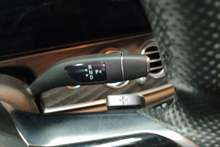 Used Mercedes-Benz E-Class 2022 Revised E 300 L Sporty and Stylish Edition
