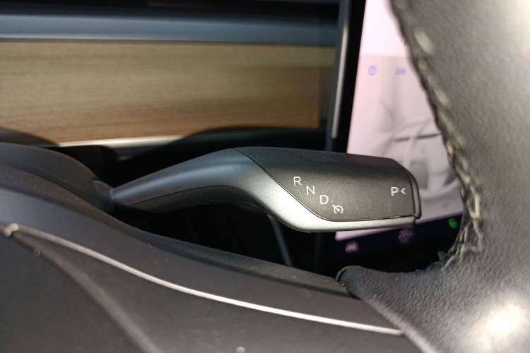 Used Tesla Model 3 2019 Standard Range Rear-Drive Upgraded Version