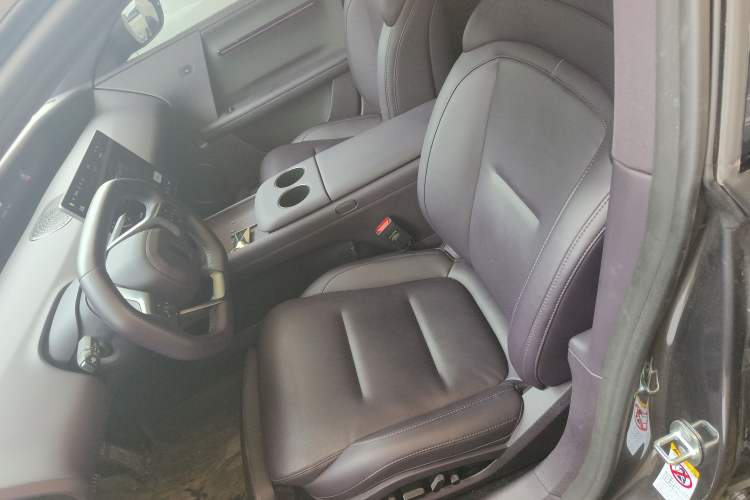 Used Avatr 06 2025 Ultra Pure Electric Edition
