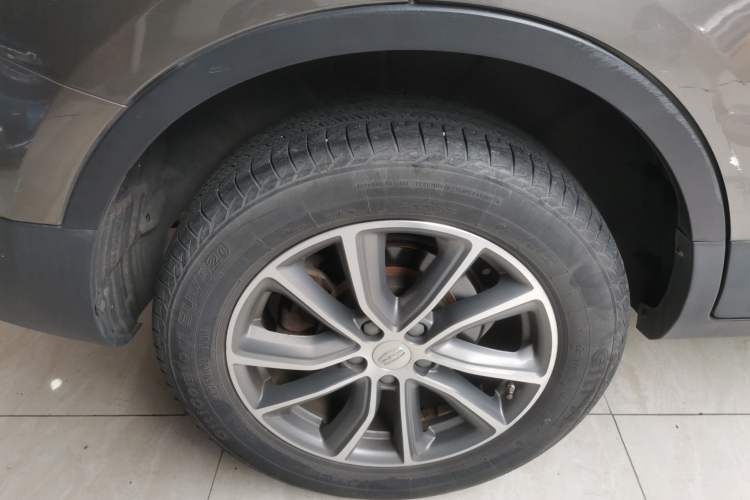 Used Geely Auto Emgrand X7 Sport 2018 1.8TD Automatic Two-Wheel Drive Smart Connect 4G Internet Edition