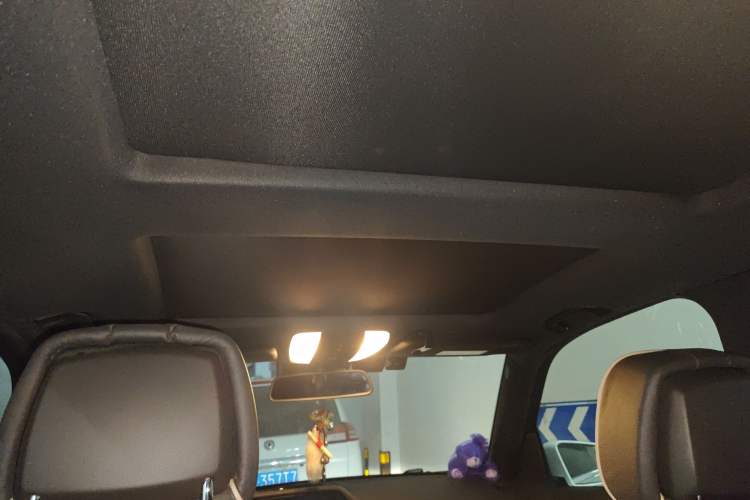 Used Mercedes-Benz GLK-Class 2013 Facelift GLK 300 4MATIC Luxury Edition