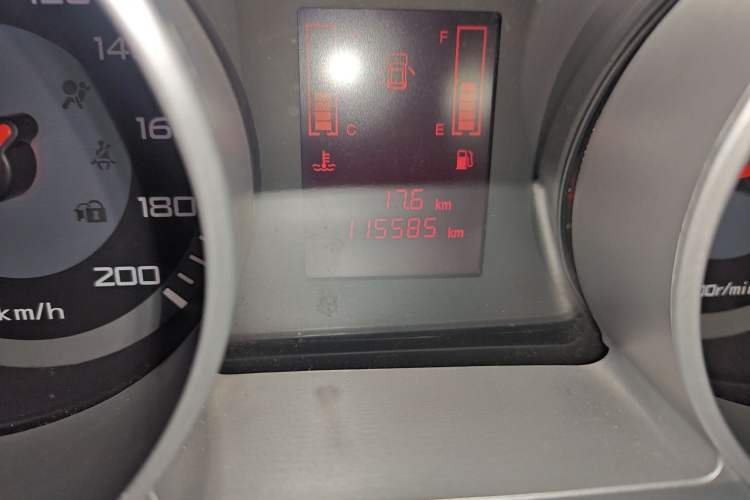 Used Land X8 2014 Explorer Edition 2.0T Diesel 4x4 Luxury Model