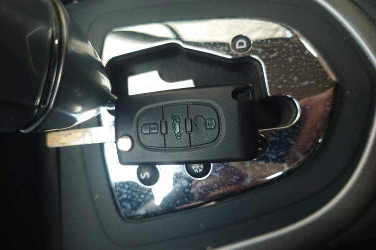 Used Peugeot 408 2013 2.0L Automatic Comfort Edition