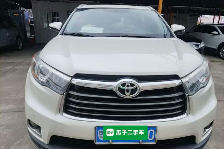 Used Toyota Highlander 2017 2.0T Four-Wheel Drive Luxury Edition 7 Seats