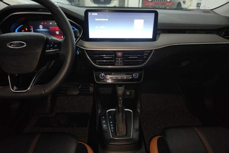 Used Ford Focus 2022 Sedan EcoBoost 180 Automatic Performance Edition