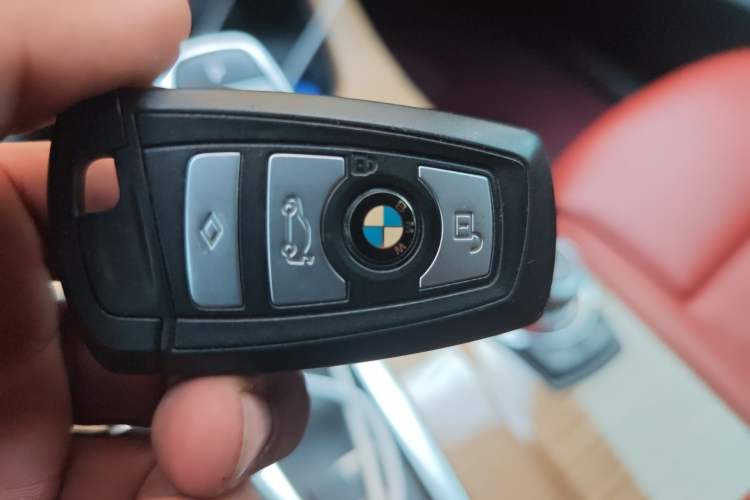 Used BMW X3 2011 xDrive35i Luxury Model Vehicle Key