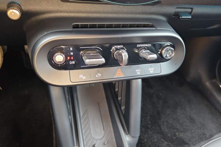 Used MINI Electric COOPER 2024 452km COOPER SE Racing Driver