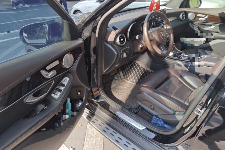 Used Mercedes-Benz GLC 2019 GLC 260 L 4MATIC Dynamic Model
