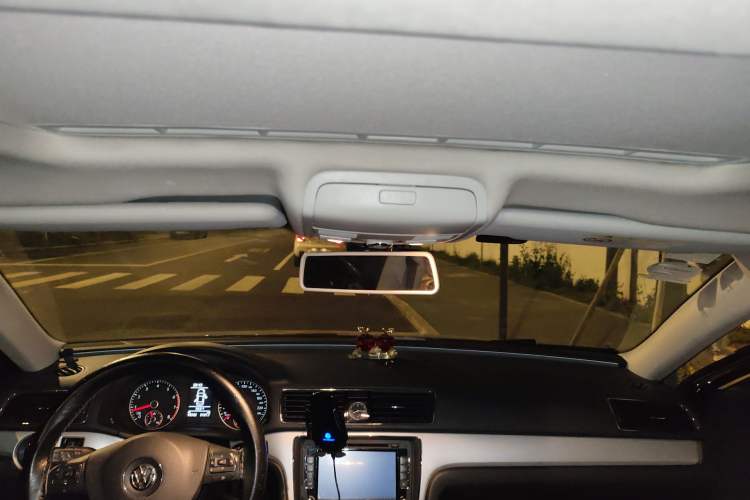 Used Volkswagen Passat 2014 1.8TSI DSG Prestige Edition