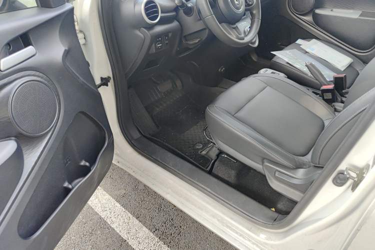 Used ORA Black Cat 2021 351 km Standard Version