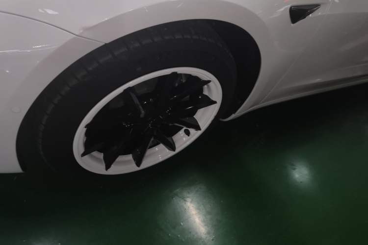 Used Tesla Model 3 2022 Rear-Wheel-Drive Version