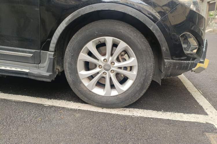 Used Chery Tiggo 5 2014 2.0L CVT Zhiyun Edition
