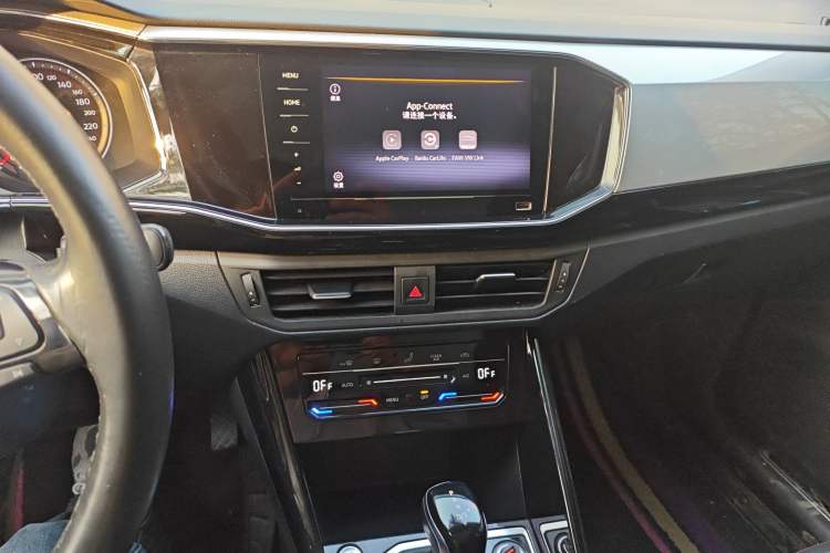 Used Volkswagen Tayron 2020 330TSI Two-Wheel Drive Luxury Smart Connectivity Version
